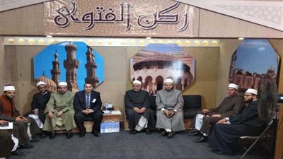 أكثر من 100 إصدار لـ