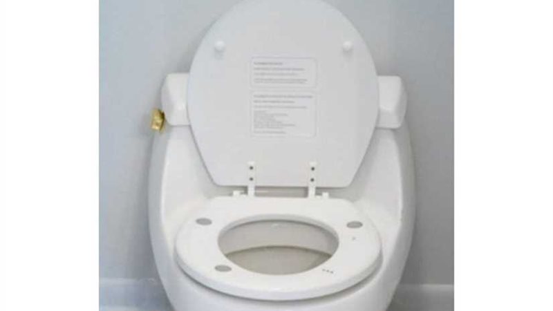 مقعد مرحاض يشخص أمراضًا