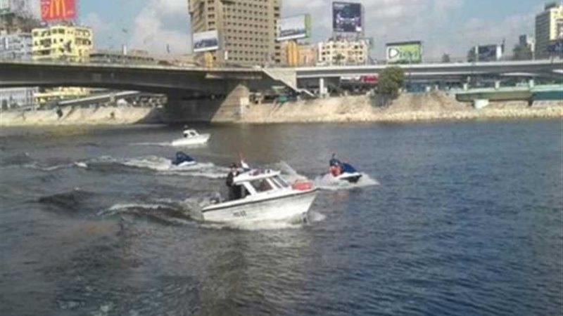 رجال المسطحات المائية