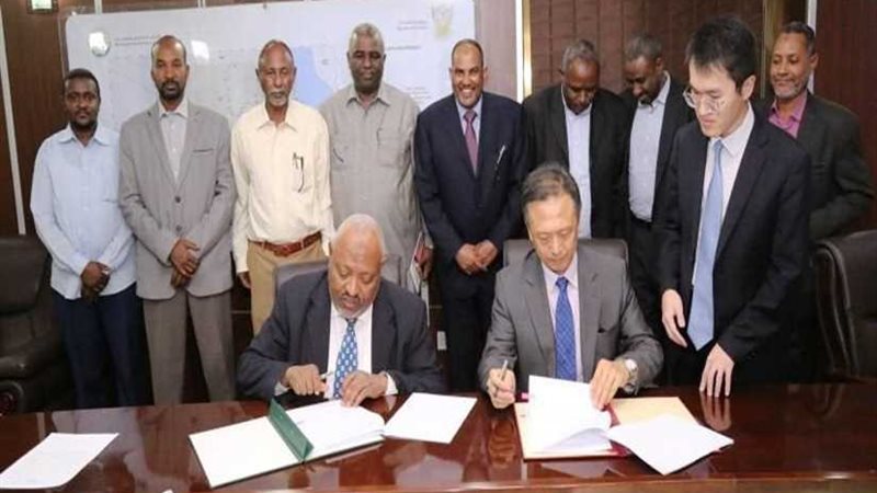 12.4 مليون دولار