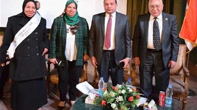 تكريم 44 أمًا مثالية بجامعة بني سويف