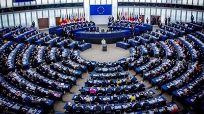 قرار أوروبي بشأن التغيير الإلزامي للساعة مرتين في العام