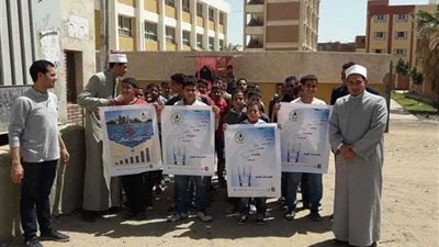 مسيرات وحملات لطرق الأبواب ضمن الأسبوع المائي بالمنيا