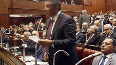 رؤساء وممثلو الأحزاب يؤيدون تعديلات الدستور بـ