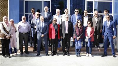 15 طبيبًا من الأردن وبوروندي يشهدون أحدث تكنولوجيا لتصنيع قطرات العيون بمصر