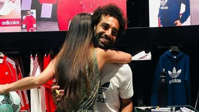 والدة محمد صلاح تعلق