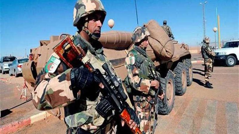 الجيش الجزائري يدمر