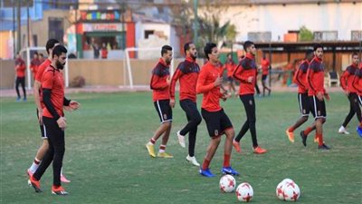 دوليو الأهلي ينتظمون في تدريبات الاستعداد للقمة