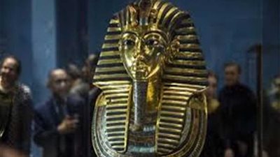 سفير مصر في كولومبيا يفتتح المعرض المصري 