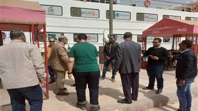 محافظ أسيوط يعلن عن وصول مستشفى الخير العائم للمحافظة للكشف على الأطفال بالمجان