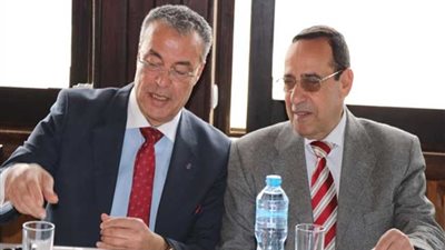 في يوم الطبيب السيناوي : المحافظ يؤكد على دور الأطباء في توفير الرعاية الصحية