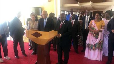 استقبال حافل لرئيس مجلس النواب لدى وصوله لدولة بوروندي