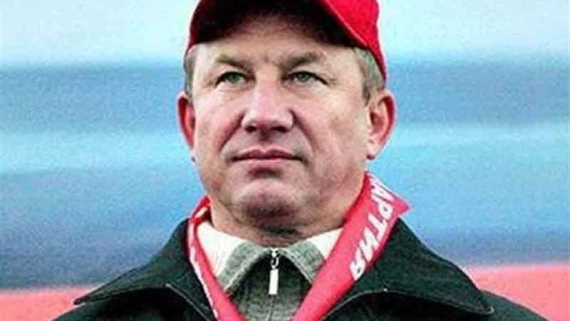 وفاة رائد الفضاء