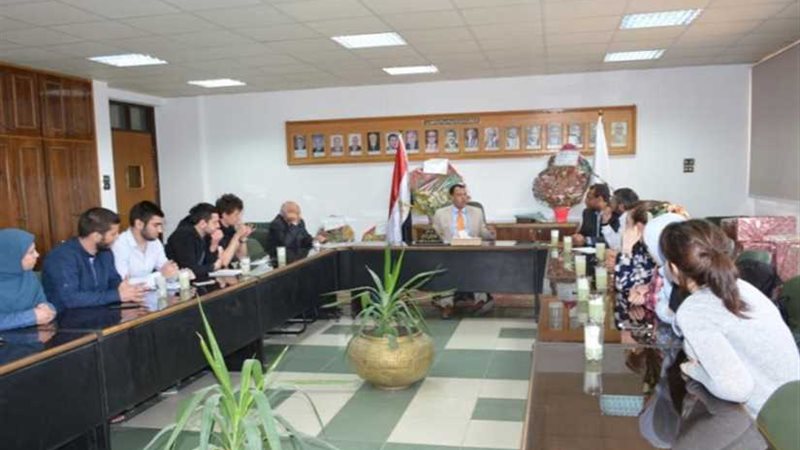 وفد طلابي من جامعة