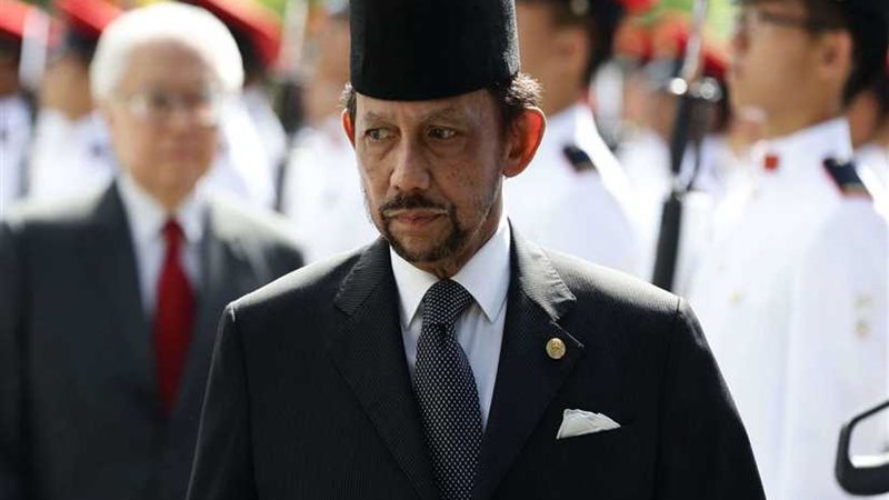 بروناي تعتبر الشذوذ