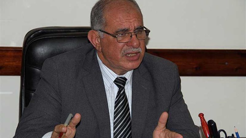 وصول أول رحلة سياحية