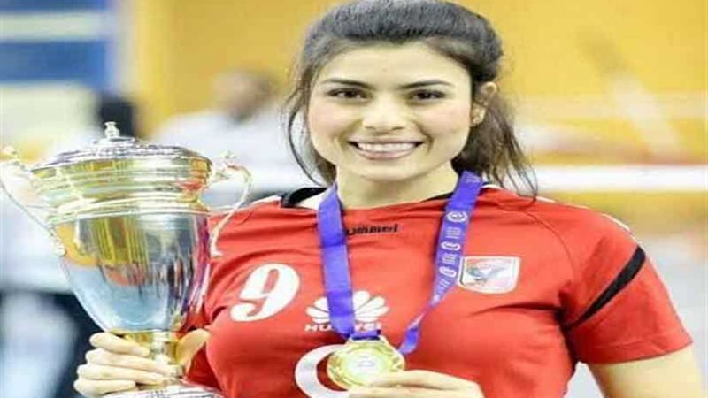 شروق فؤاد أفضل صانع