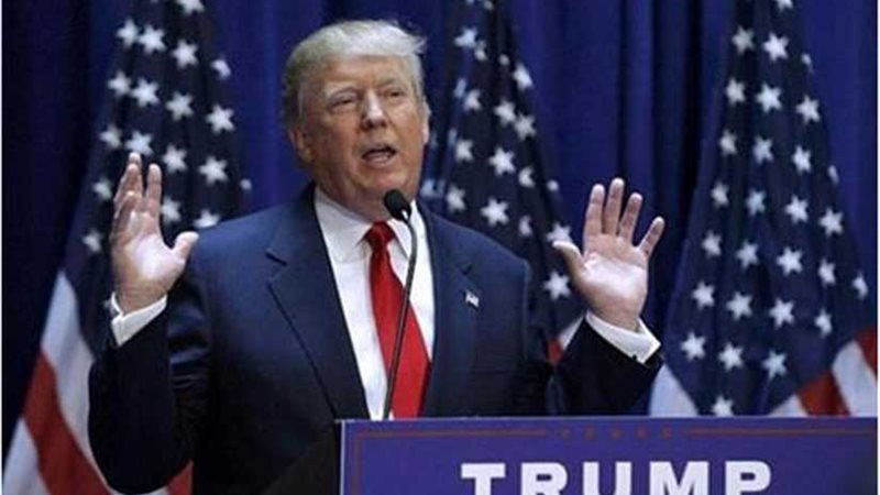 ترامب يهدد بإغلاق