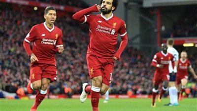 ليفربول يواجه توتنهام لاستعادة الصدارة من مانشستر سيتي