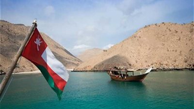 سلطنة عُمان تتسلم جائزة شخصية العام باحتفالية القاهرة