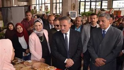 تكريم ومعرض للمنتجات.. في احتفالية الإسماعيلية بعيد المرأة