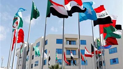 القمة العربية بتونس تؤكد على الالتزام بوحدة وسيادة سوريا