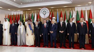 القمة العربية بتونس تعرب عن قلقها الشديد من المخططات الإسرائيلية في إفريقيا