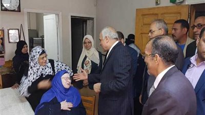 مساعدات لـ85 مسنا وطفلا بدور رعاية الجيزة
