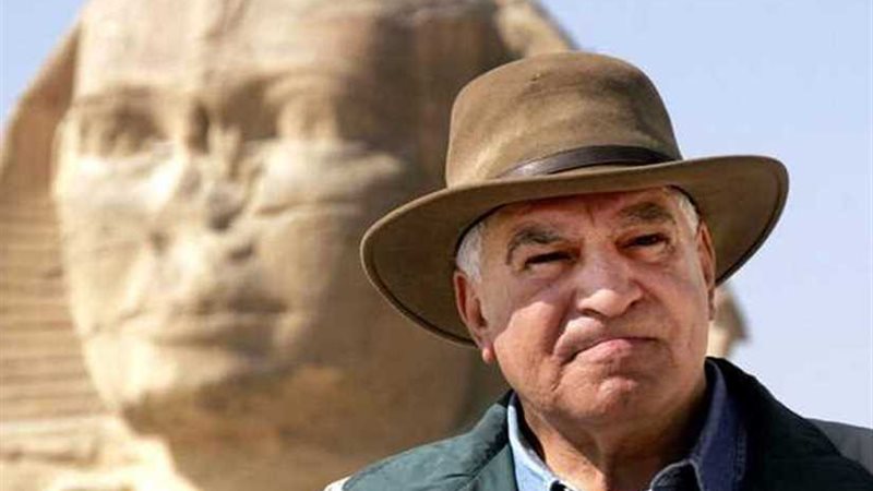 زاهي حواس يكشف أسرار