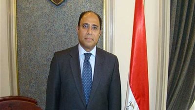 السفير المصري في أوتاوا يتفقد لجان امتحانات 