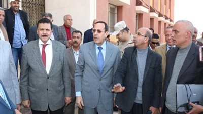 محافظ شمال سيناء يؤكد طرح المنطقة الصناعية في بئر العبد للمستثمرين