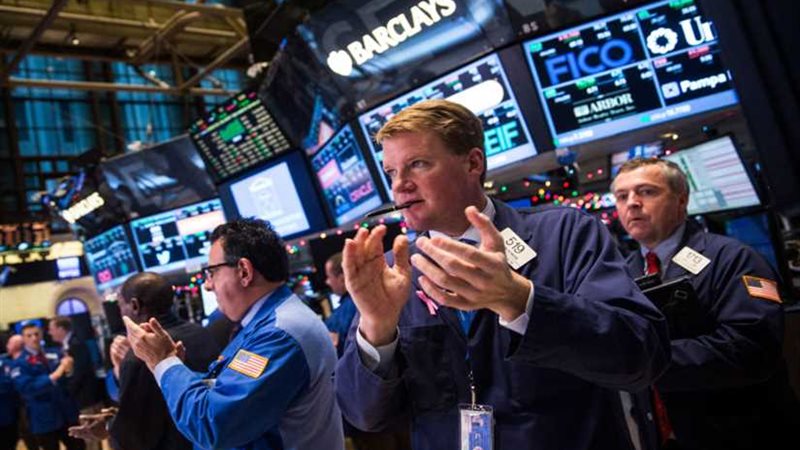 في أول تداولات الربع