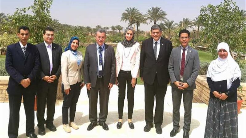 جامعة بنها تشارك