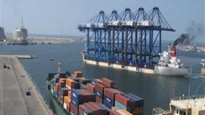 إعادة فتح ميناء نويبع البحري بعد تحسن الأحوال الجوية