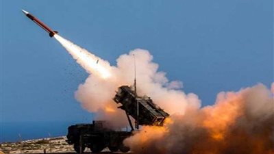 الدفاع الجوي السعودي يدمر صاروخا باليستيا في سماء نجران