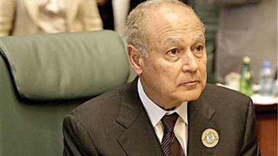 أبو الغيط يدعو إلى ضبط النفس والالتزام بالمسار السياسي لتسوية الأزمة الليبية