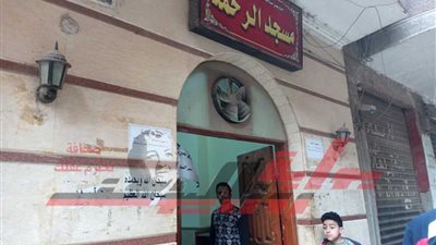 أستاذ جامعي يقتل إمام مسجد بفيصل