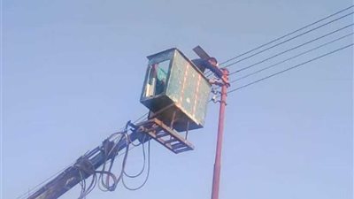 استكمال أعمال الإنارة بمدن ومراكز البحيرة