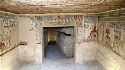 كشف أثرى جديد من العصر البطلمى بقرية الديابات فى أخميم