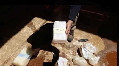 الأجهزة الأمنية تحبط محاولة تهريب 2 طن هيروين بقيمة 2 مليار جنيه