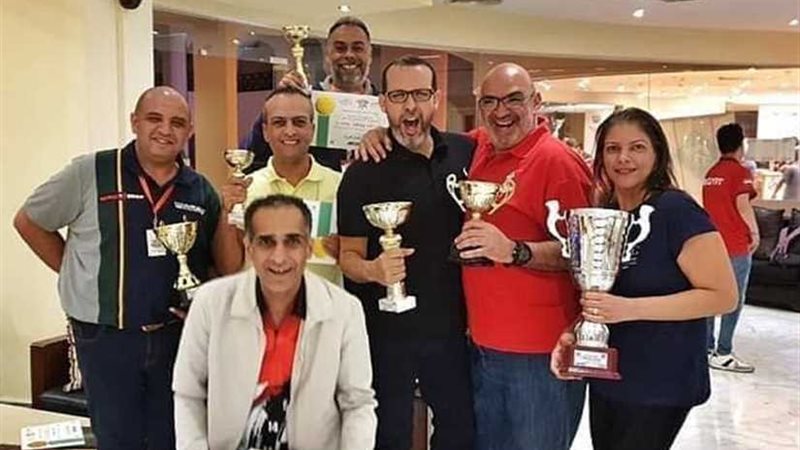 فازت اللاعبات.. فرفض