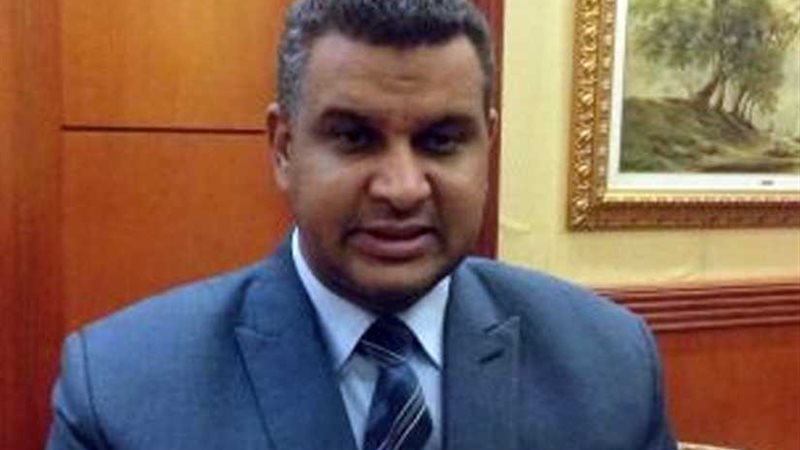 سيدة بأسوان تضع طفلا