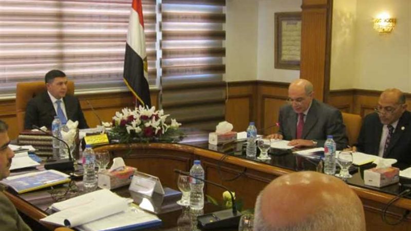 2,831 مليار جنيه