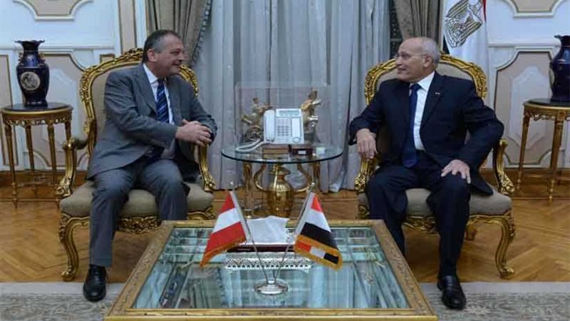  العصار  و  سفير