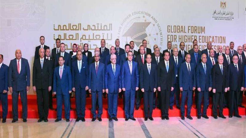 افتتاح جناح جامعة