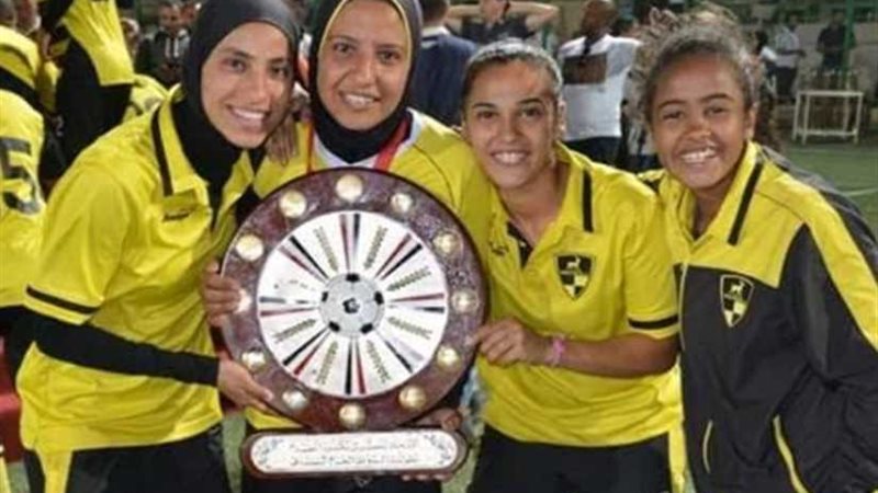 مديحة حبيب يتيمة