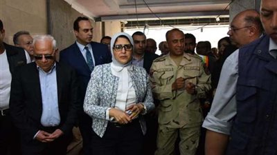 وزيرة الصحة تشيد بمعدل الإنجاز بمستشفى الزهور ببورسعيد