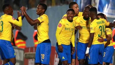 الأهلي يسقط أمام صن داونز بخماسية في جنوب افريقيا