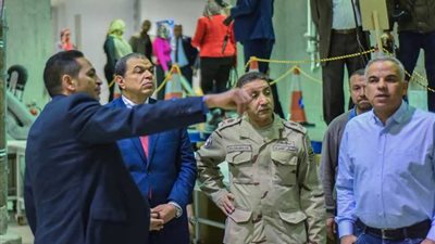 .وزيرا الآثار والقوى العاملة يزرعان 100 شجرة بالمتحف المصرى الكبير