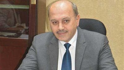 إصابة شخص إثر سقوطه من القطار بشبرا الخيمة